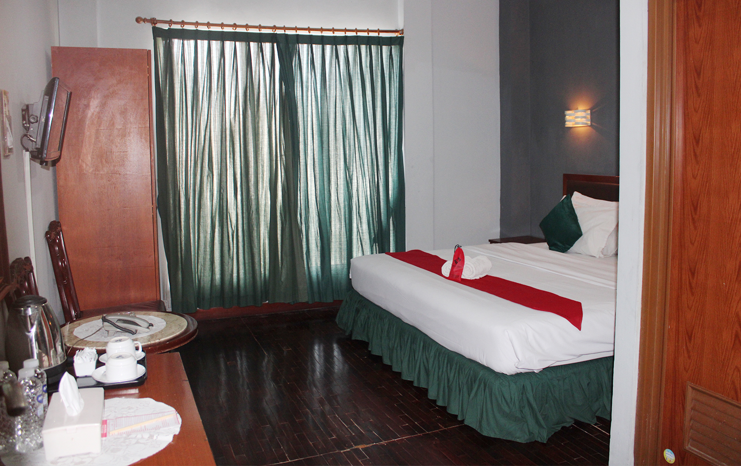 Bedroom 3, Ghotic Hotel, Bandung