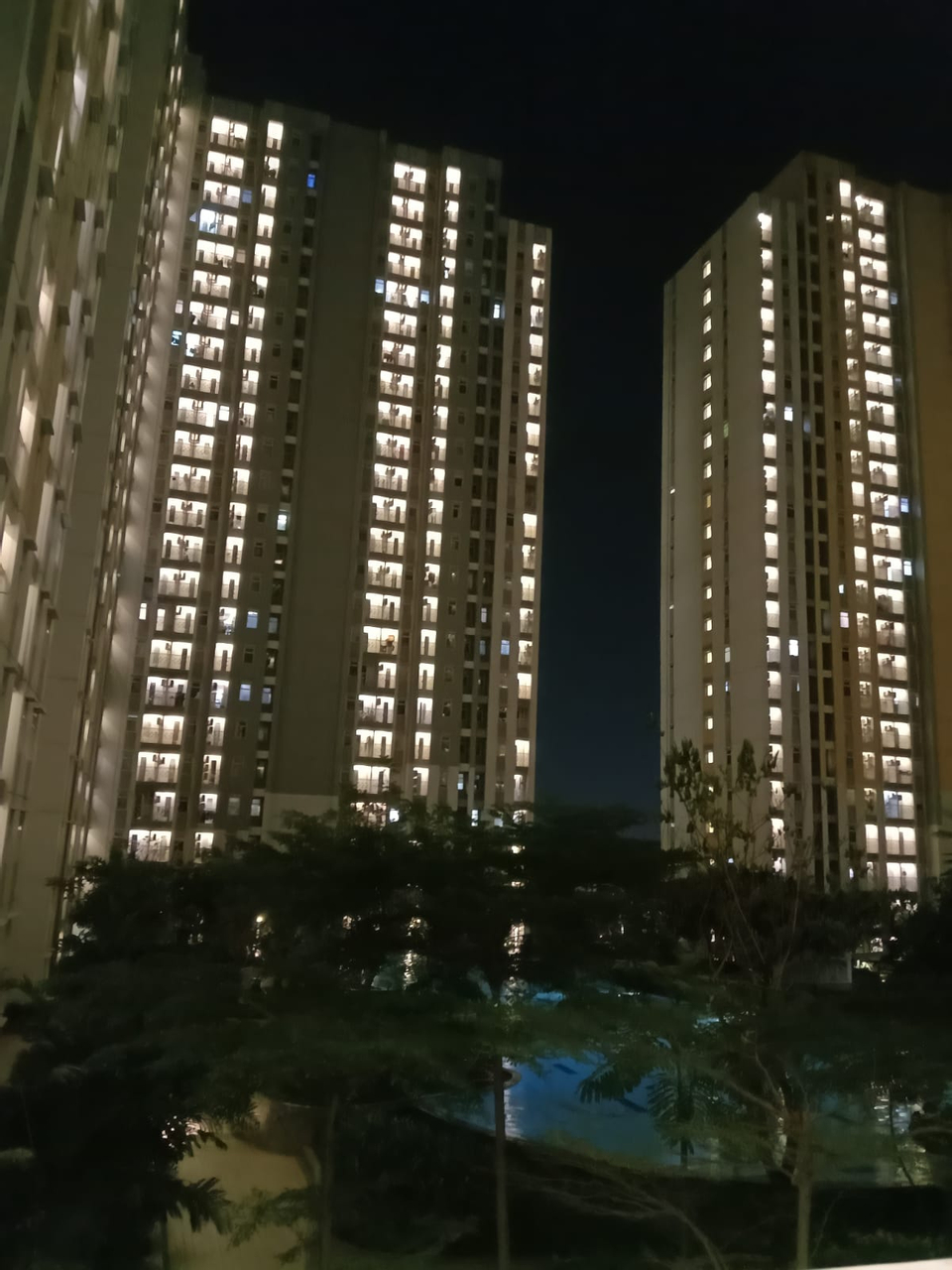 Nice pool view from studio room at Springlake Apartment Summarecon Bekasi, Bekasi