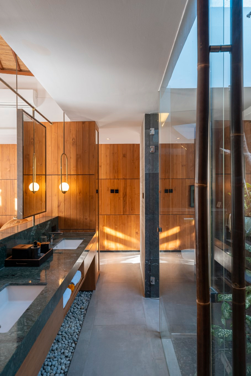 Bathroom 8
