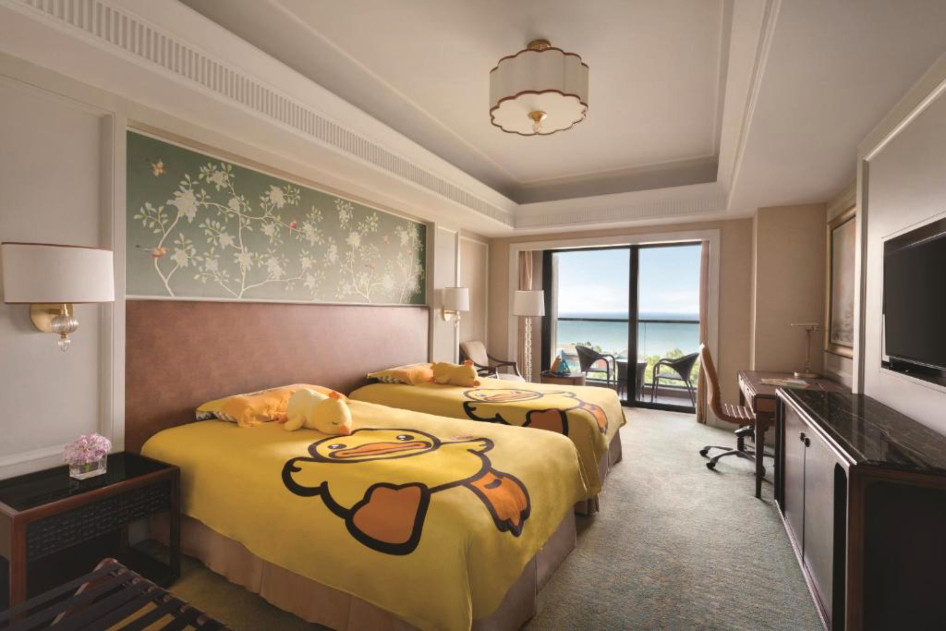 King Deluxe Suite - Sea View