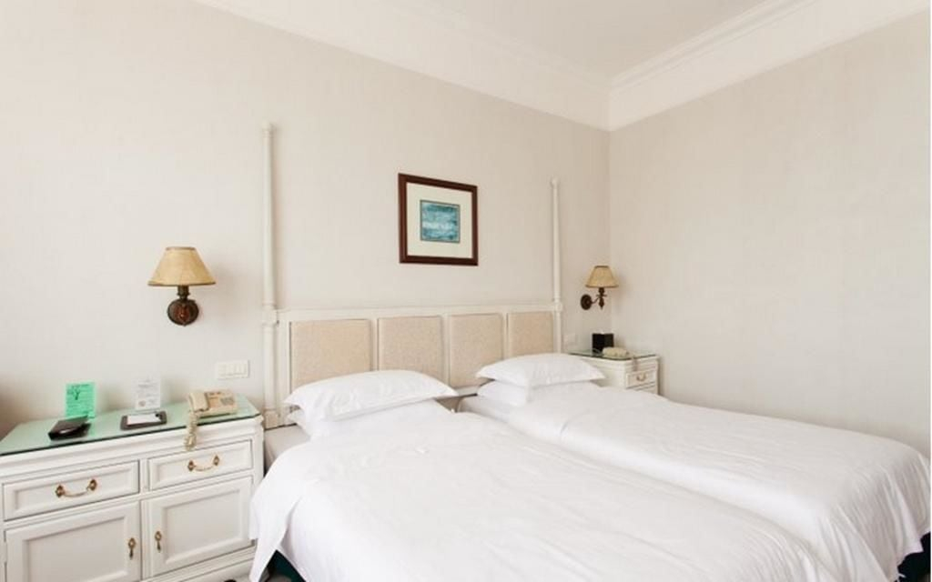 Bedroom 5, Golden Coast Lawton Hotel, Haikou