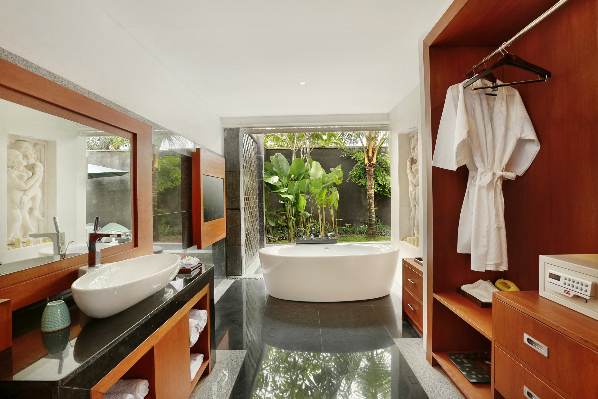 Room 5