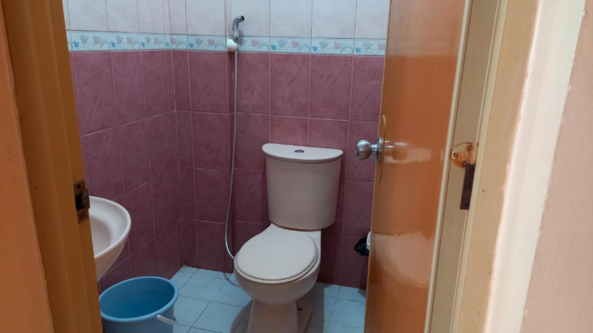 Bathroom 3