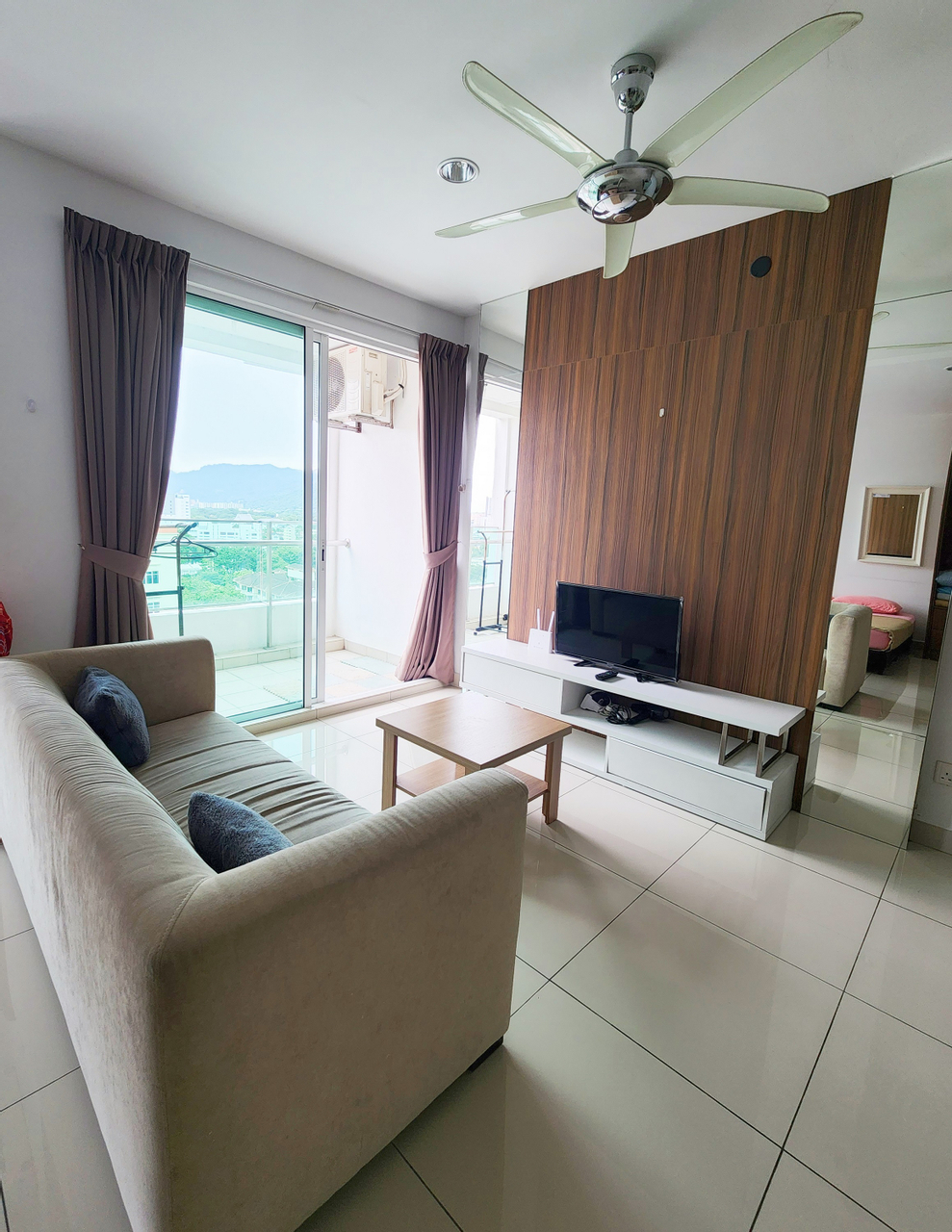 Living Area 15