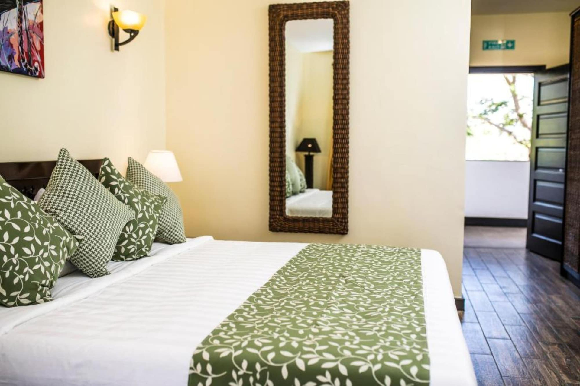 Bedroom 3, Hunters Paradise Cottages, Kanduyi
