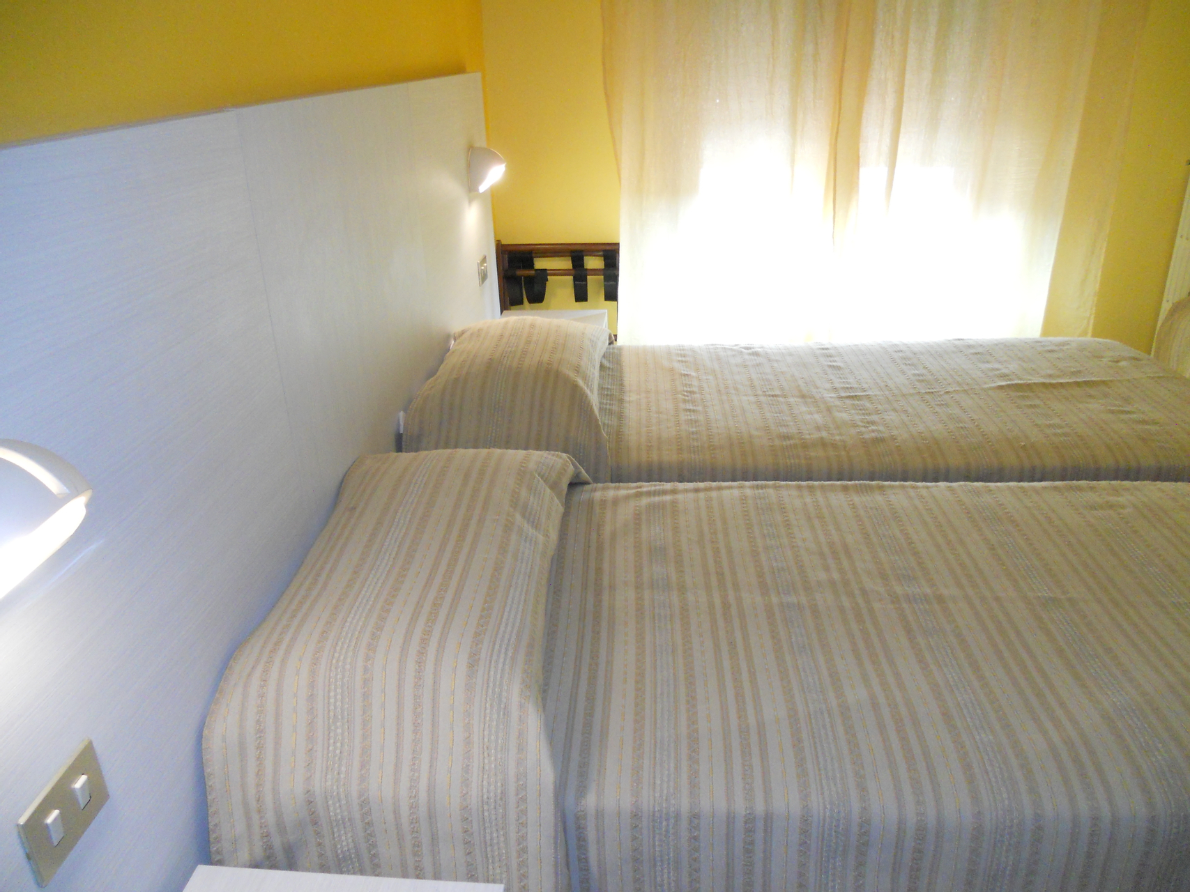 Room 8