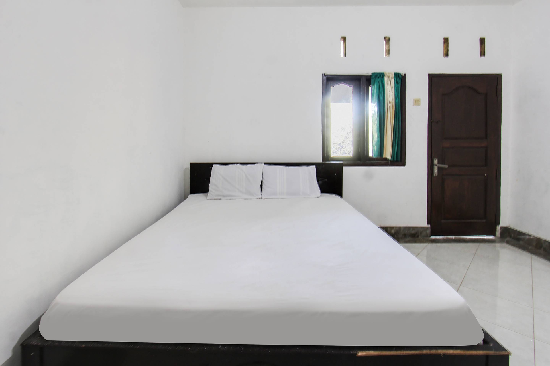 Bedroom 2, SPOT ON 91383 Green Forest Homestay, Lombok