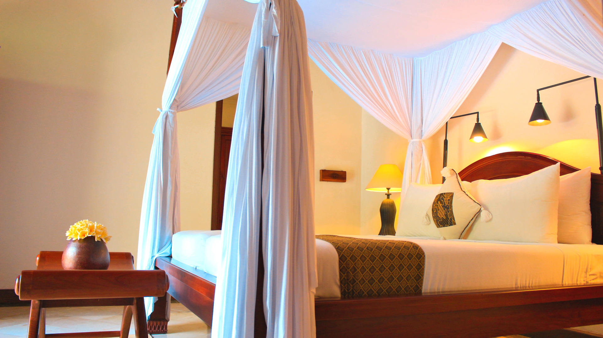 Room 4