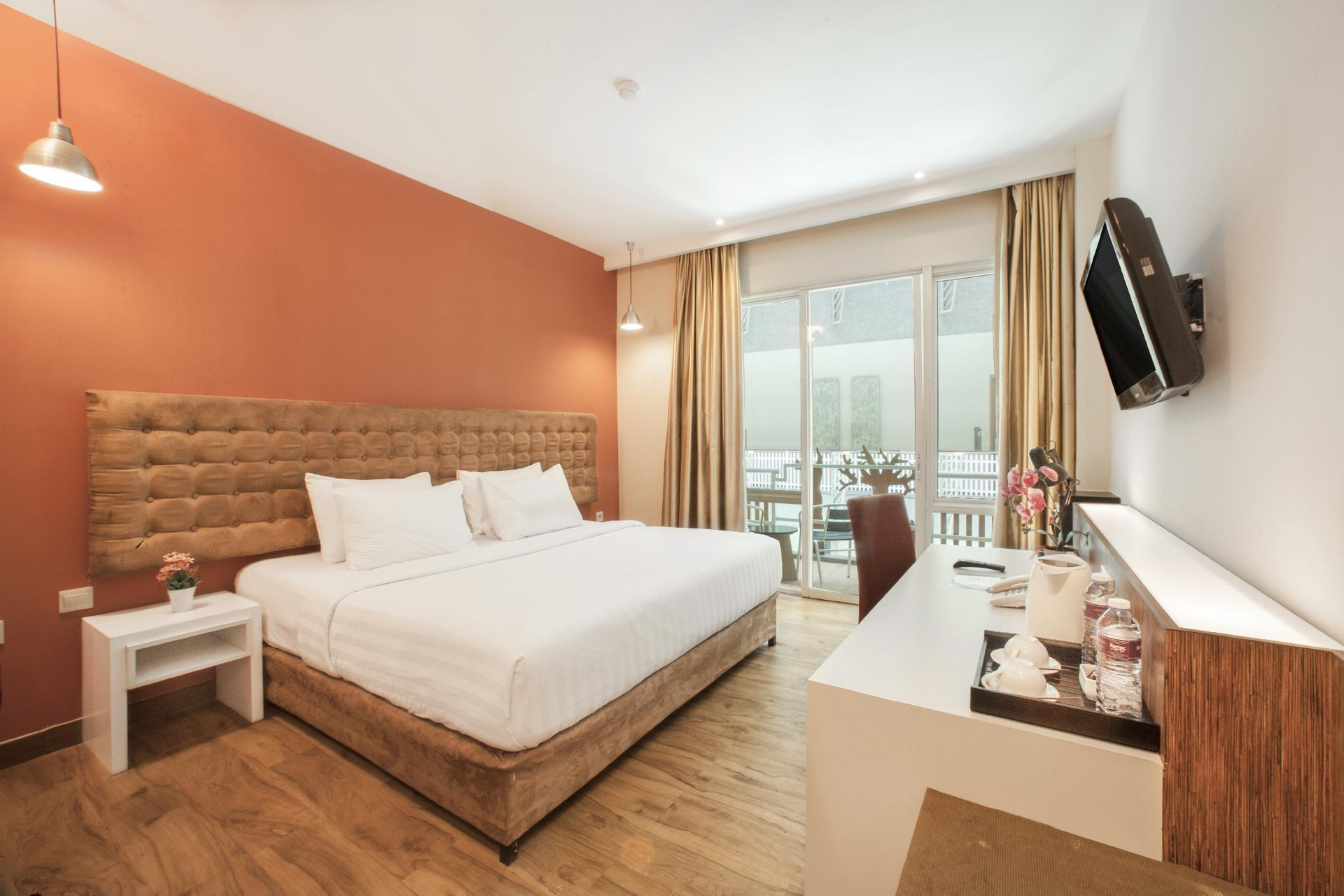 Bedroom 5, Rivavi Kuta Beach Hotel, Badung