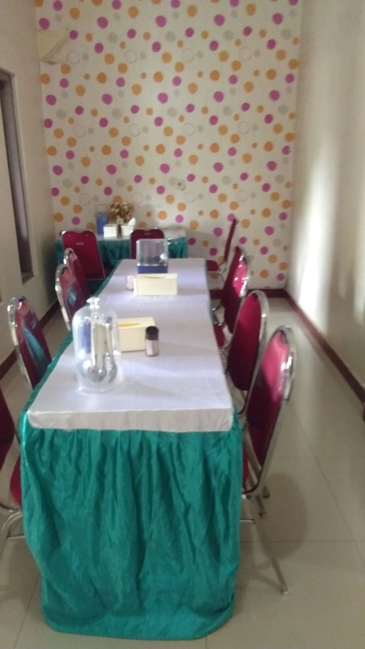 Food & Drinks, Hotel Nusantara 2, Ngada