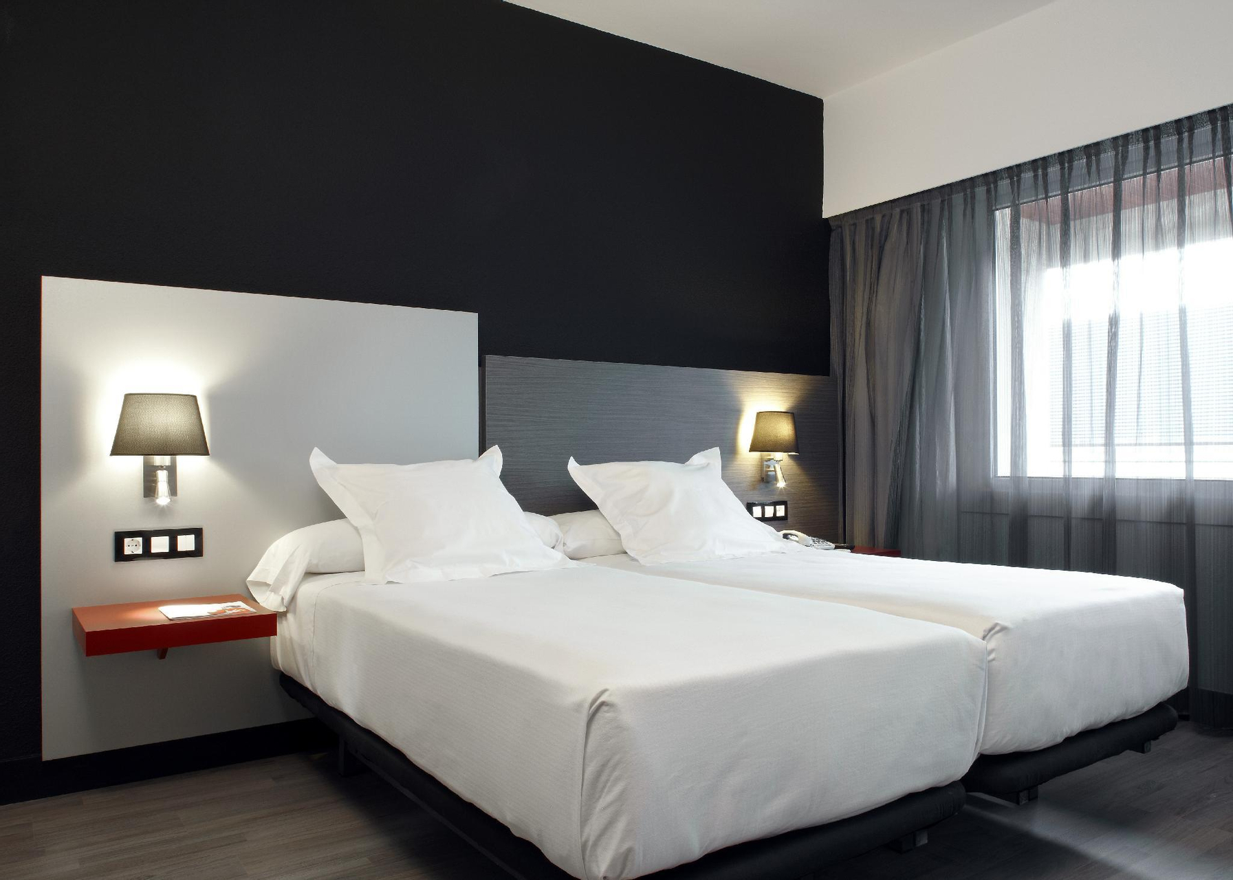 Bedroom, Ilunion Romareda Hotel, Zaragoza