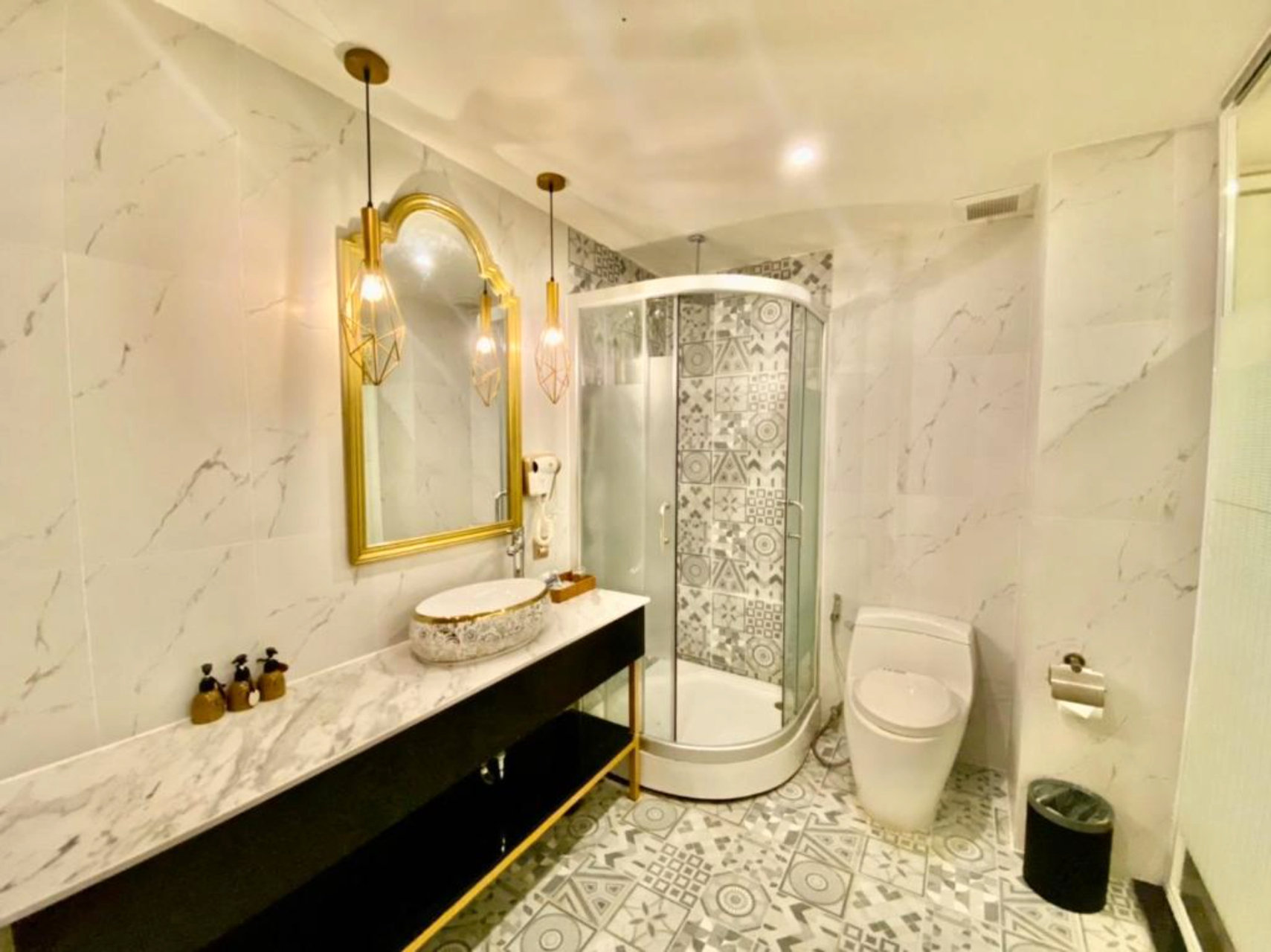 Bathroom 4