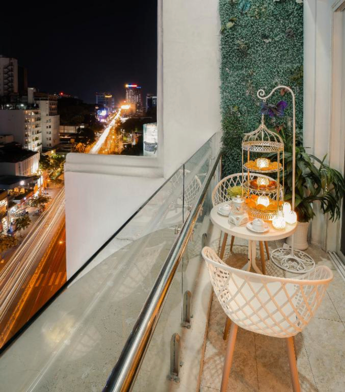 Living Area 7