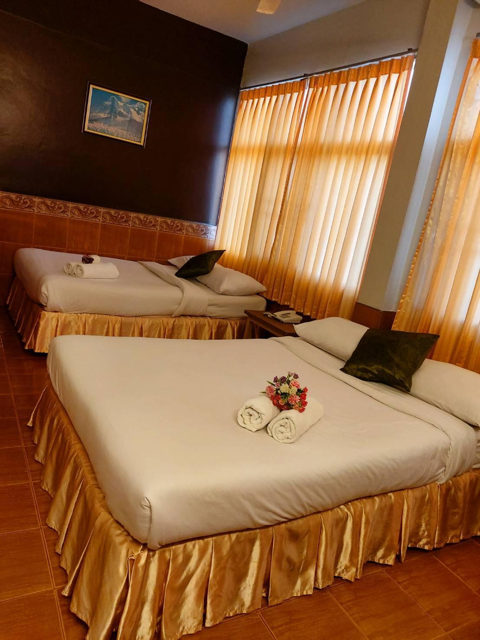 Bedroom 3, Suriwong Chumphon Hotel, Muang Chumphon