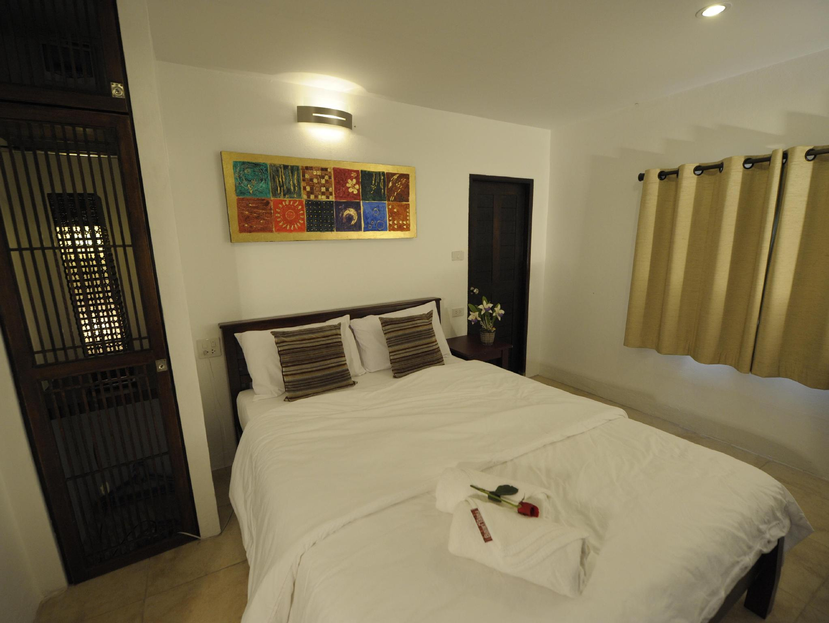 Bedroom 2, Baantalay Thungwualaen Hotel, Pathiu