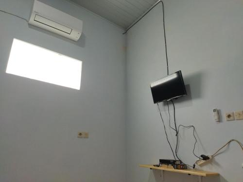 Others 2, Budget Room Simpang, Bungo