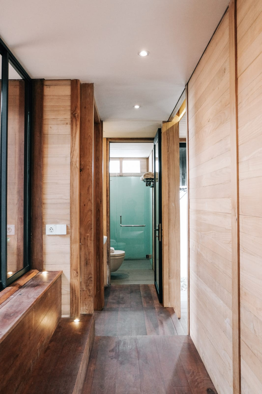 Bathroom 4