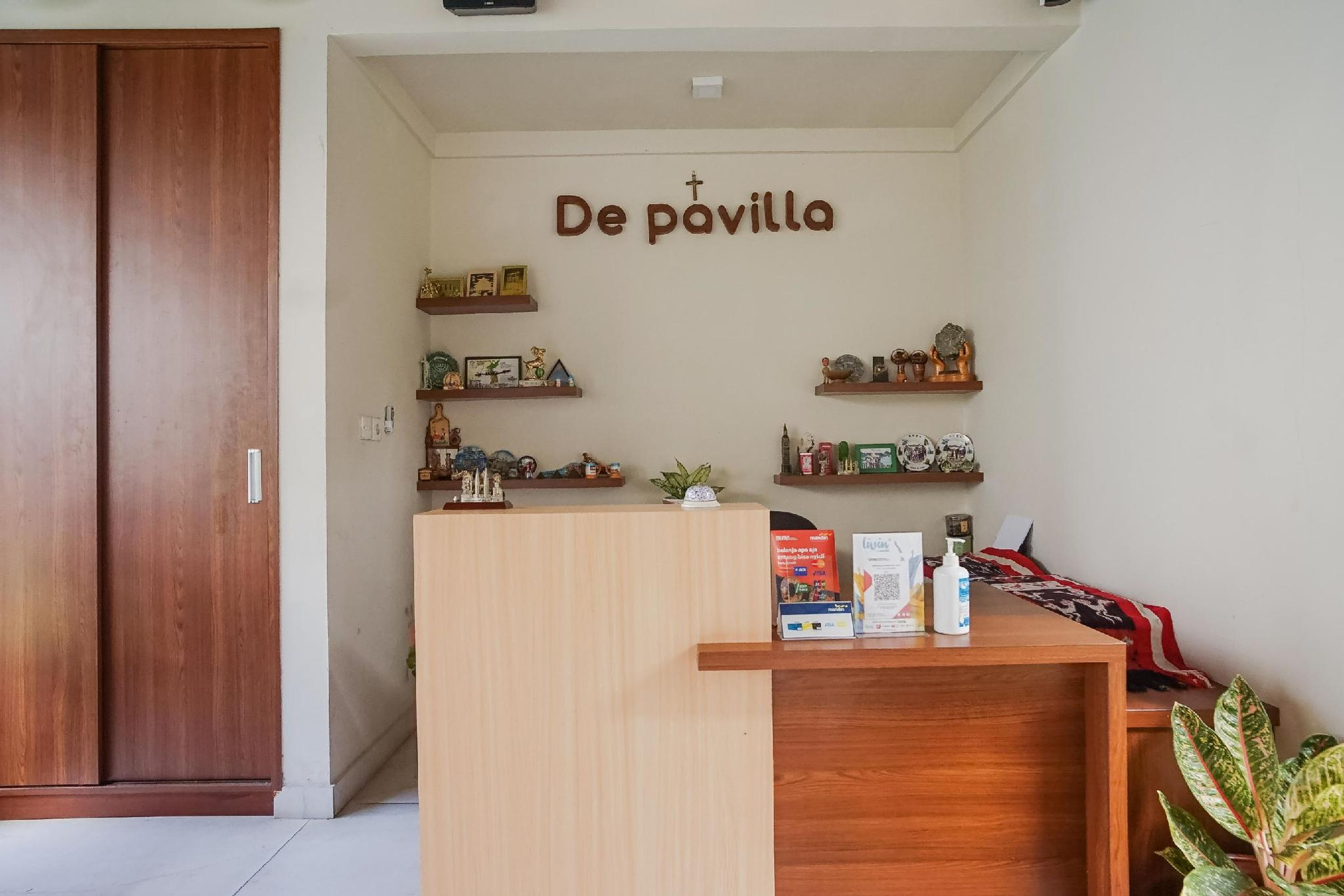 Public Area 2, De Pavilla Homestay, Denpasar