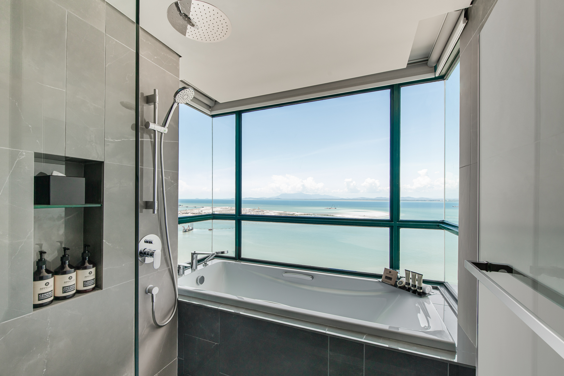 Bathroom 4