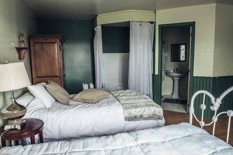Bedroom 4, L'Authentique Auberge de Charlevoix, Charlevoix