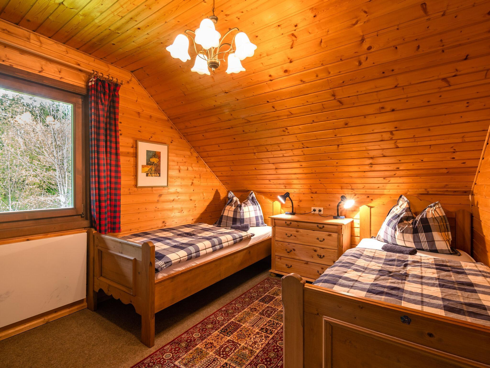 Bedroom 2, Very spacious, detached holiday home in Carinthia, near skiing areas and lakes, Feldkirchen