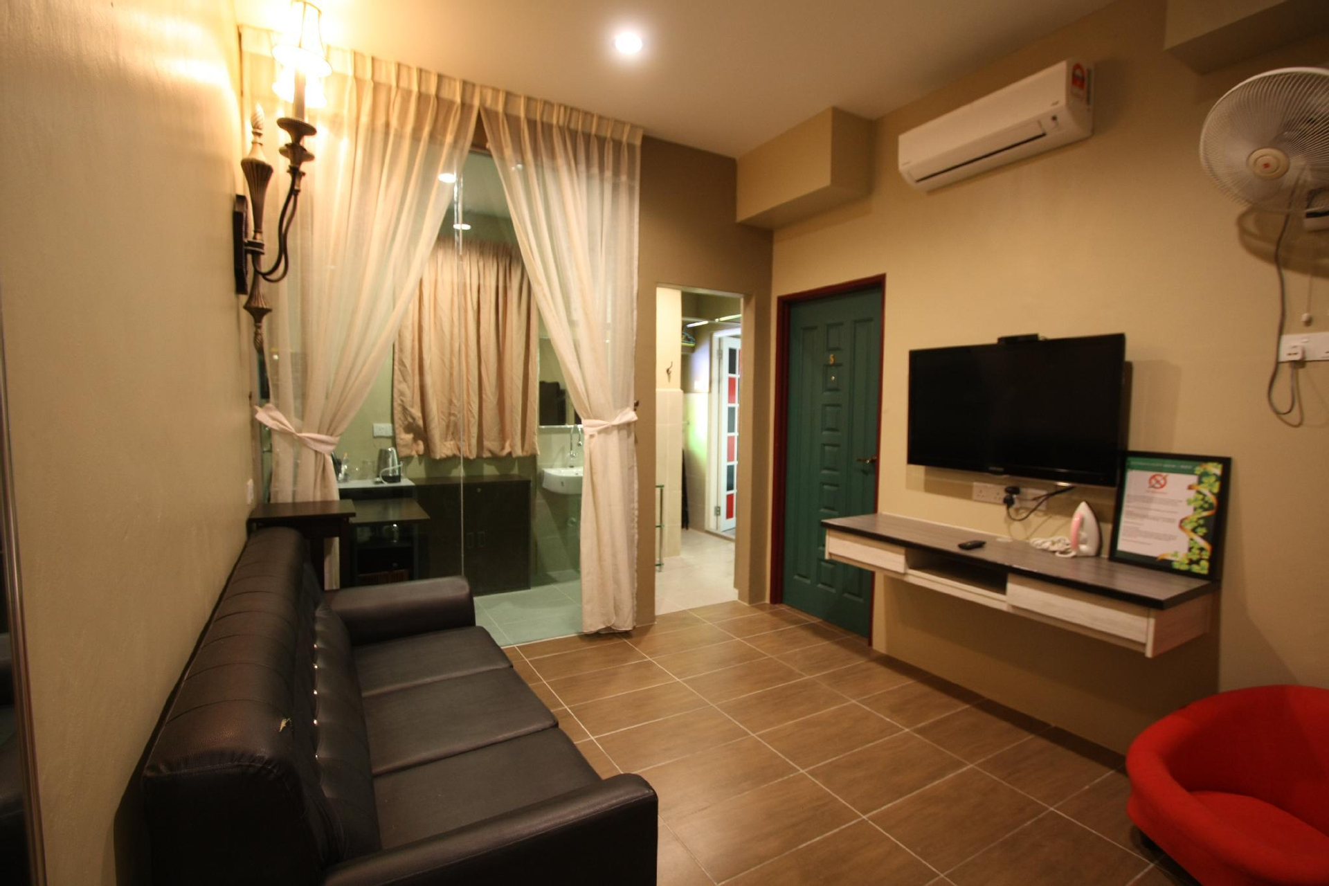 Others 4, Shamrock Greenhill, Kinta