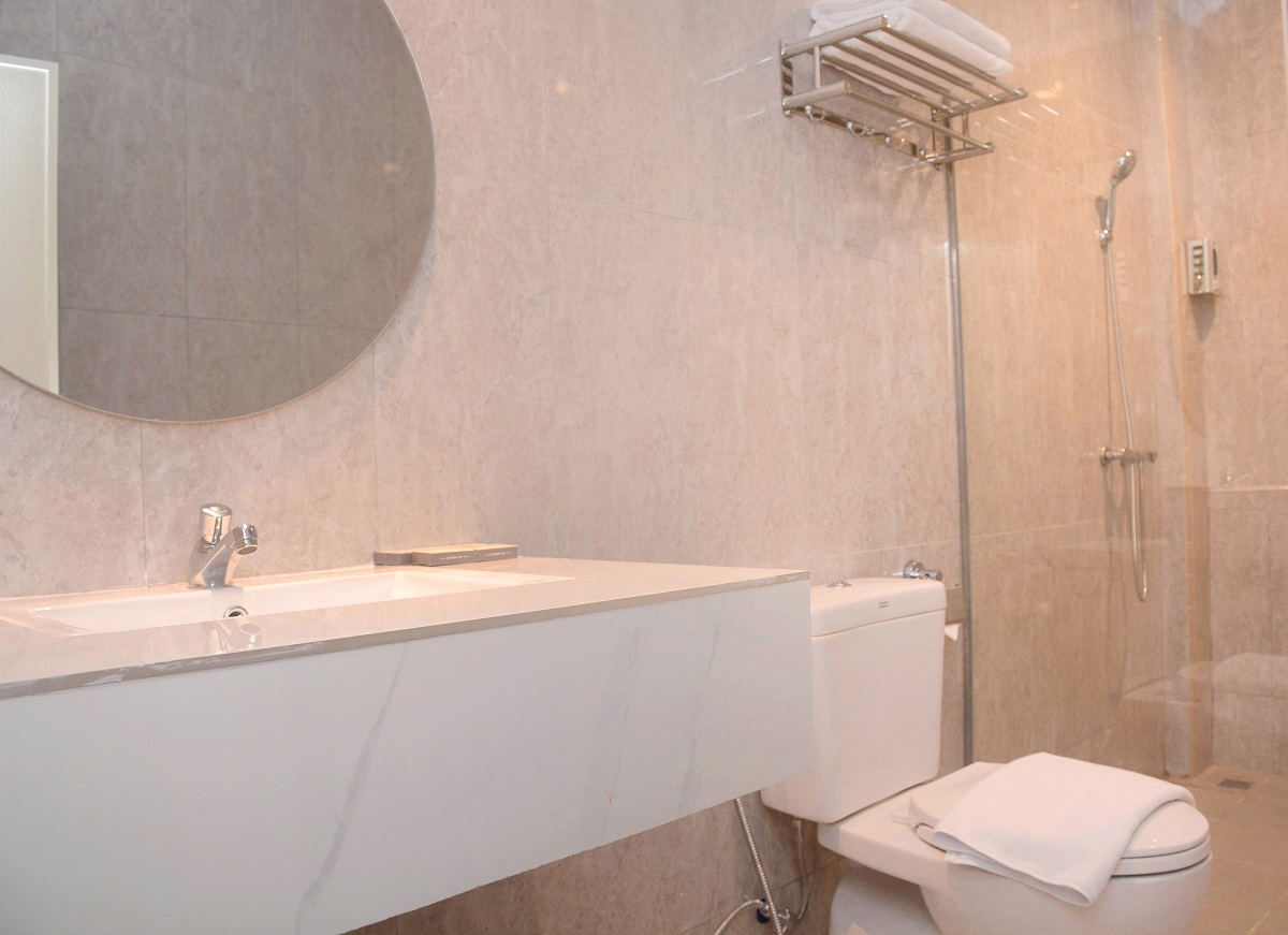 Bathroom 3