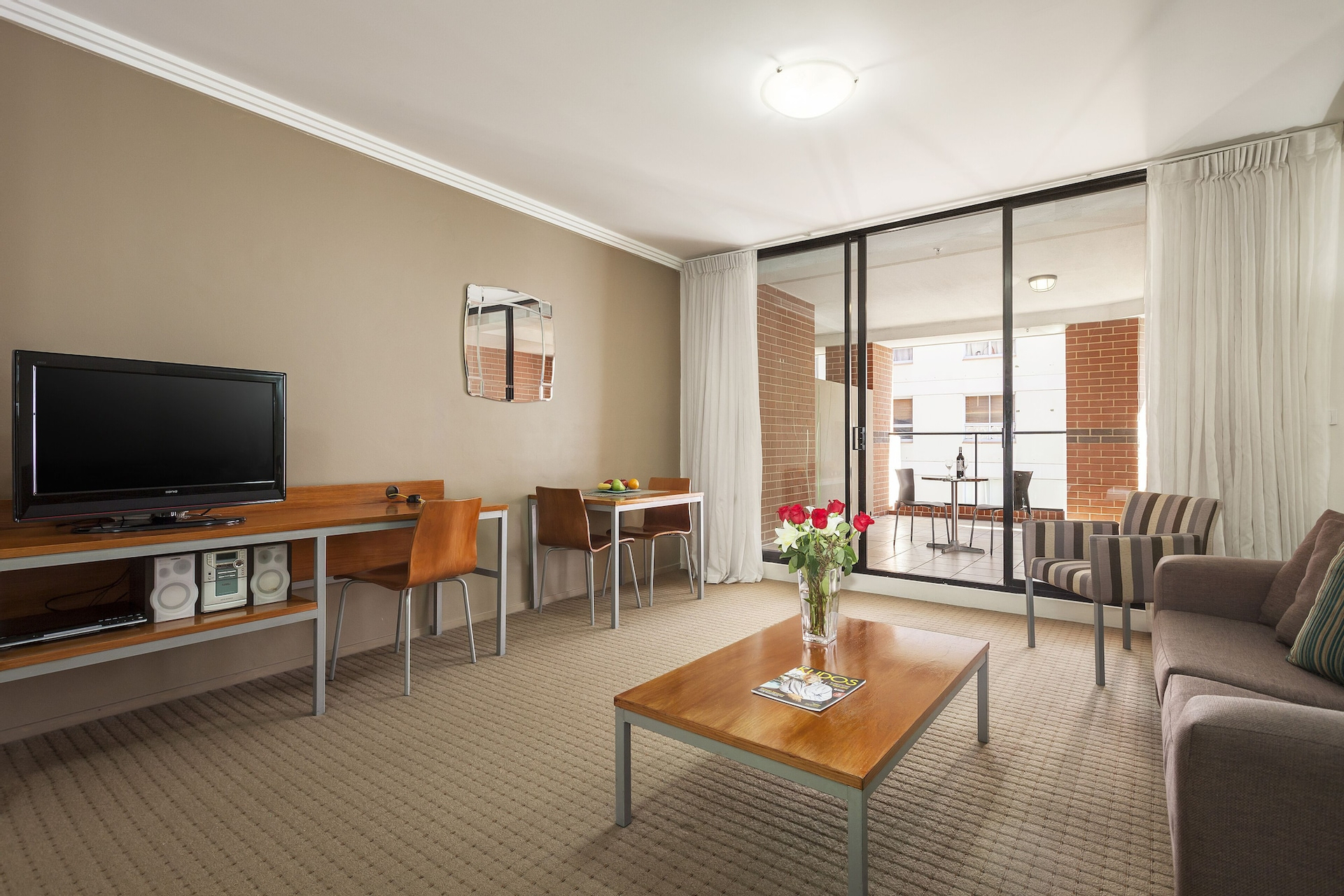 Living area 18