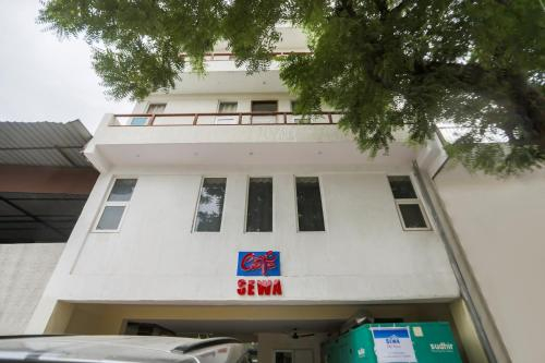 Entrance 4, OYO 75172 Sewa Residency, Faridabad