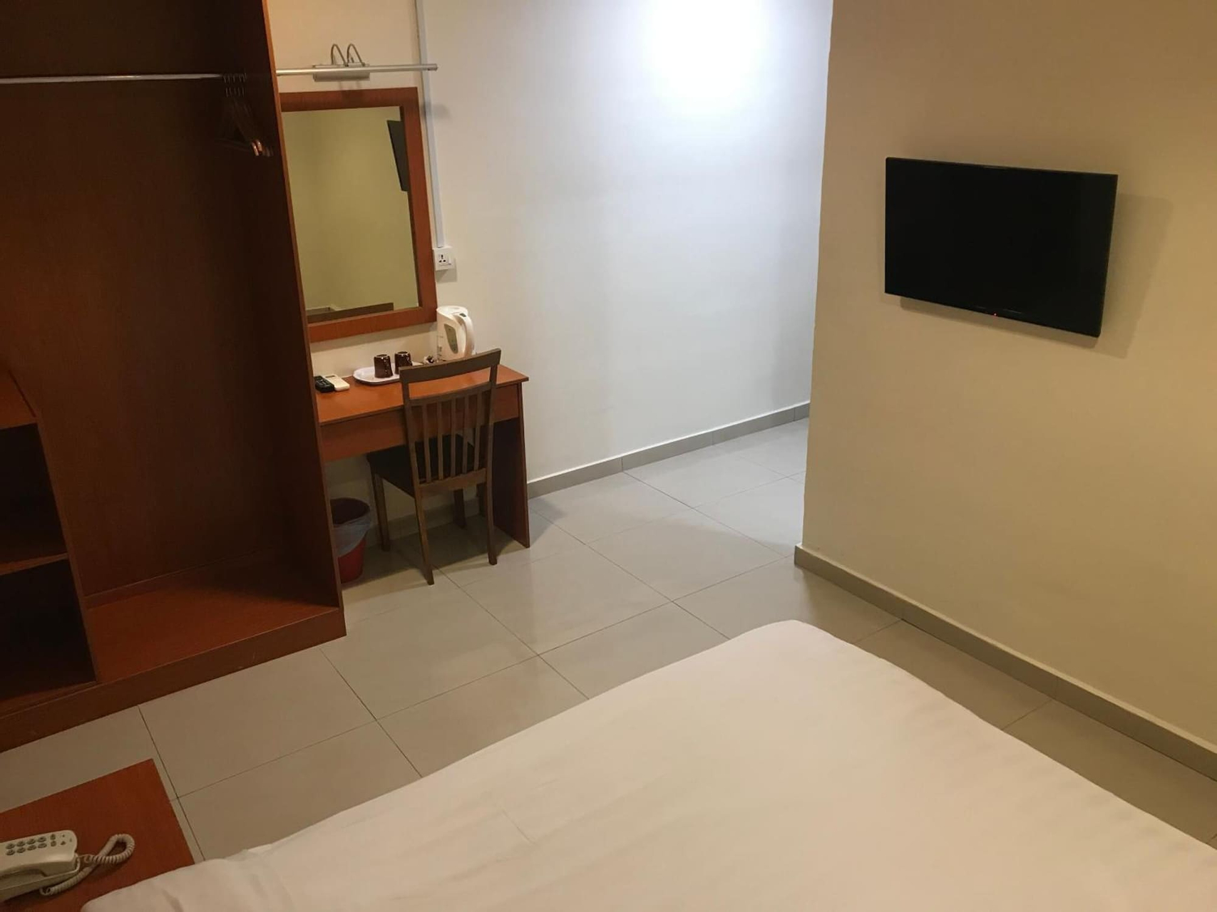 Bedroom 3, Aeton Hotel, Seremban