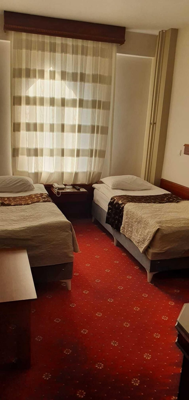 Room 4