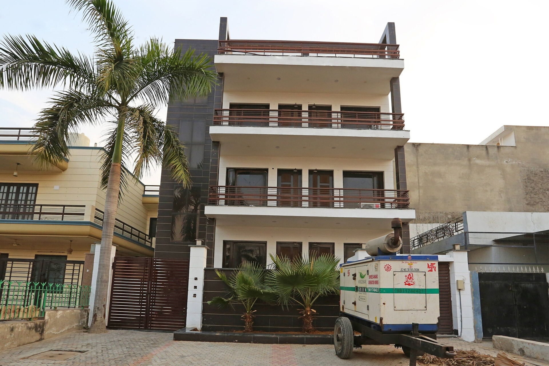 Exterior & Views 2, OYO 11090 Maira Homes, Faridabad