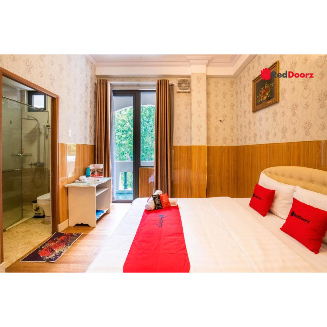 Twin Deluxe Room