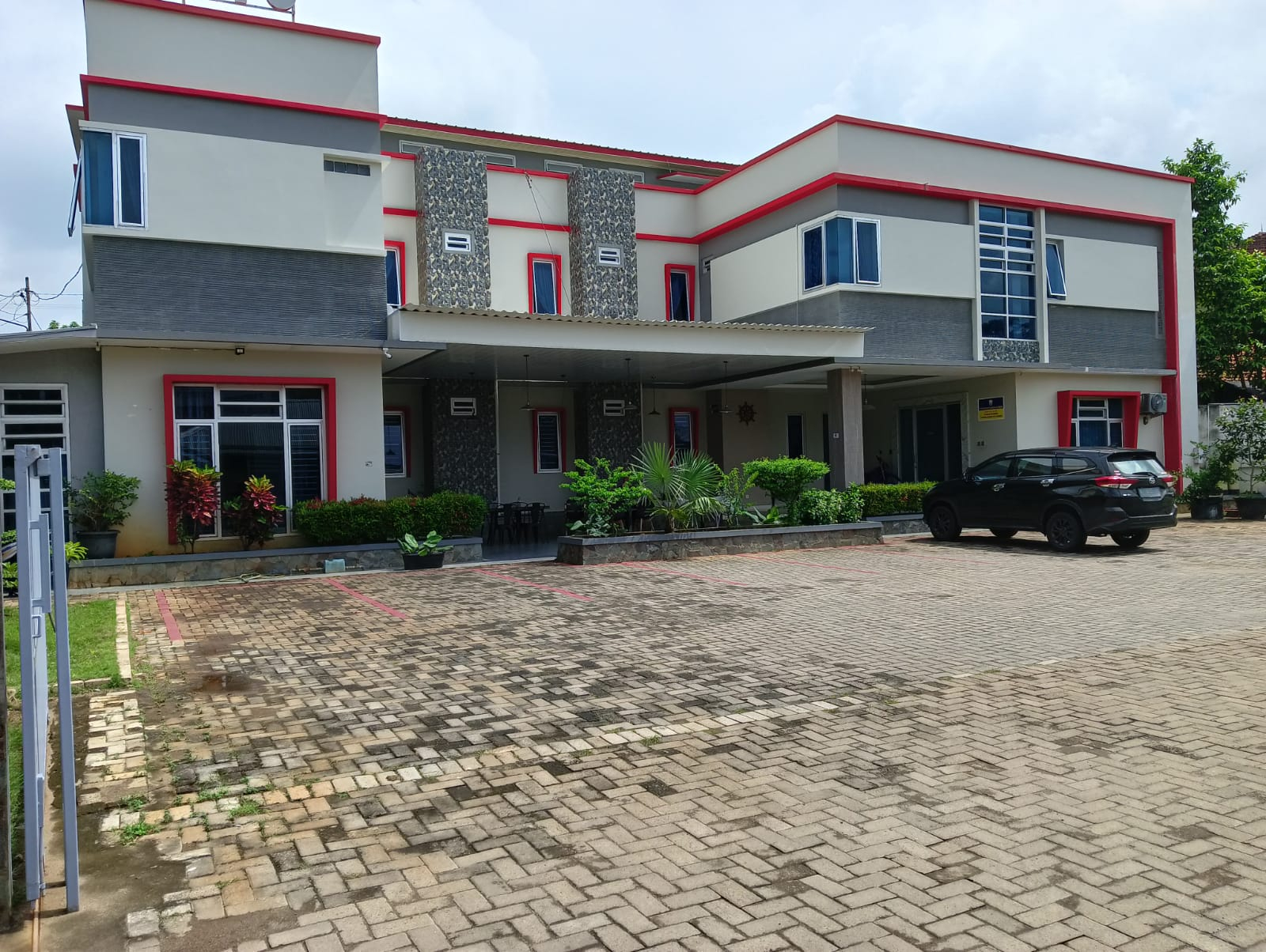 Roriz House Palembang, Palembang