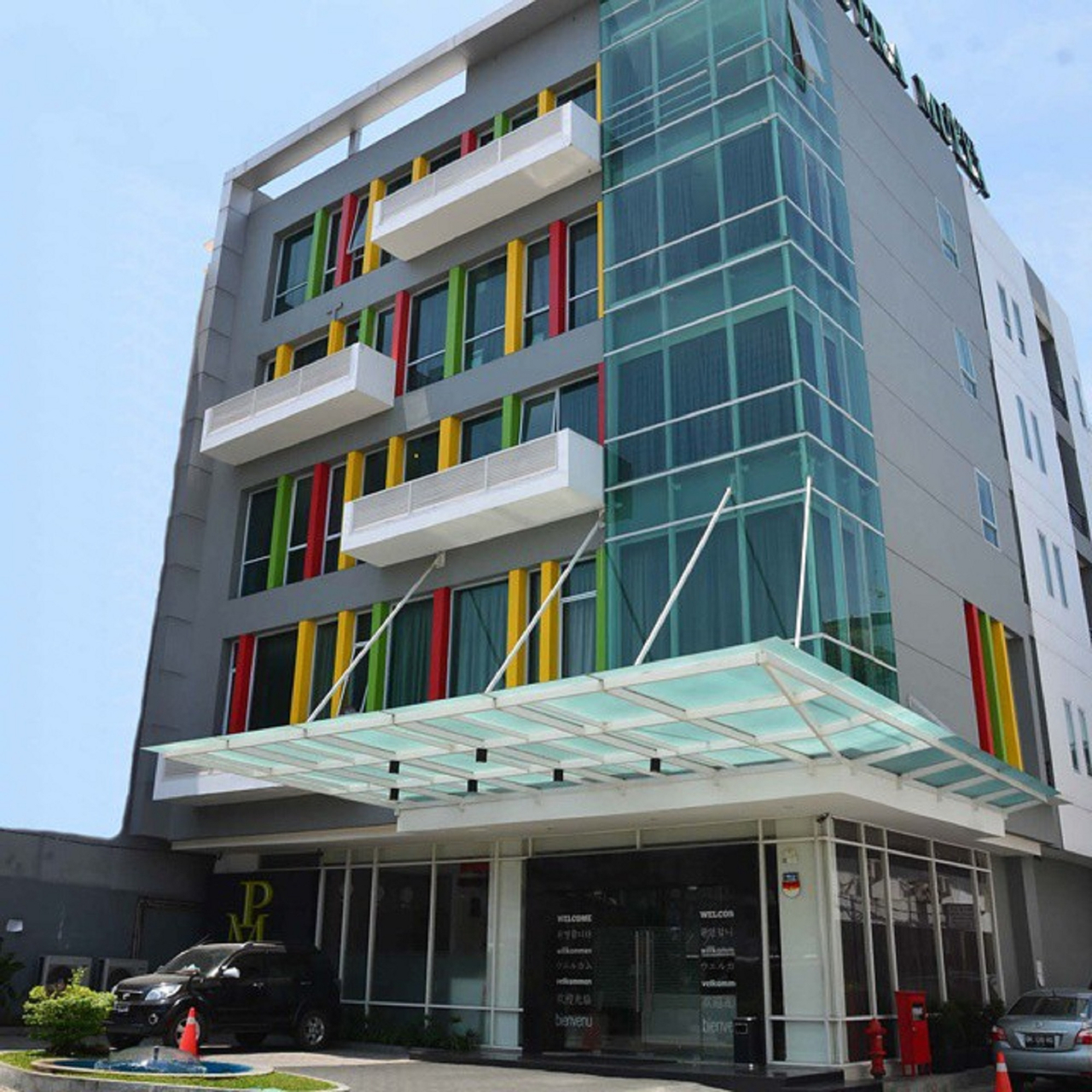 Putra Mulia Hotel, Medan