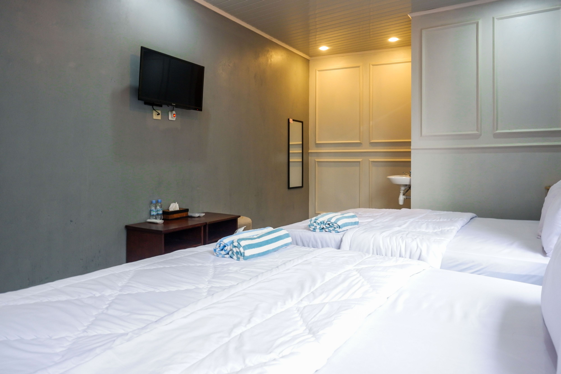 Bed 16