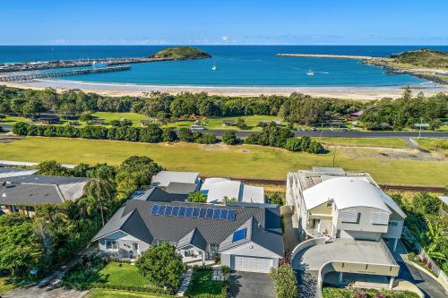 2, Jetty Splendour Guest Bedroom with Bathroom en-suite B'nB, Coffs Harbour - Pt A