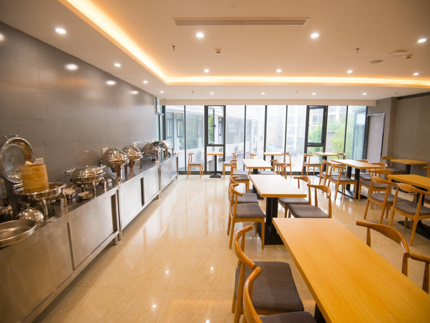 Food & Drinks 4, Elan Hotel (zhenjiang Railway Station Xi Jin Du Br, Zhenjiang