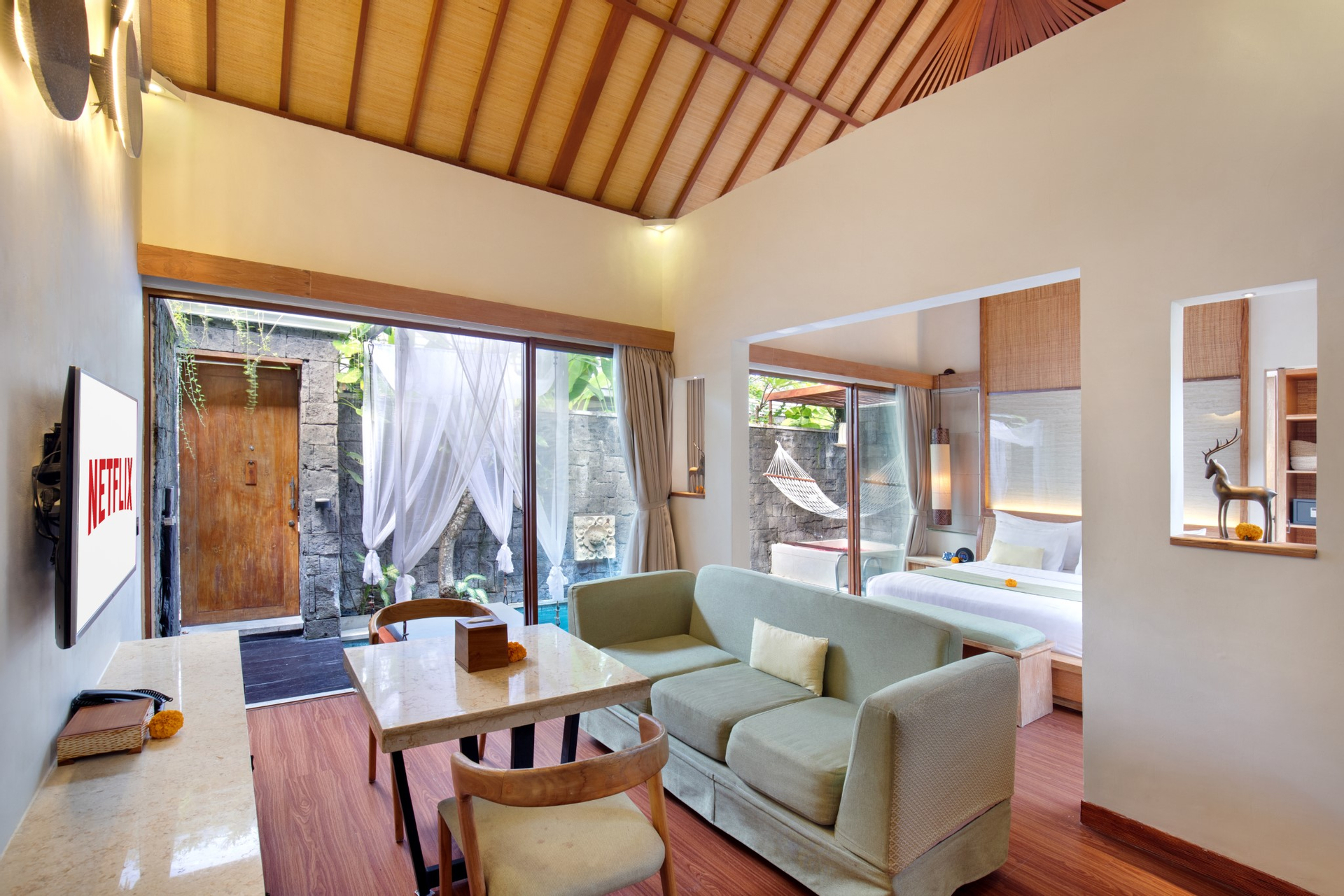 Living Area 5