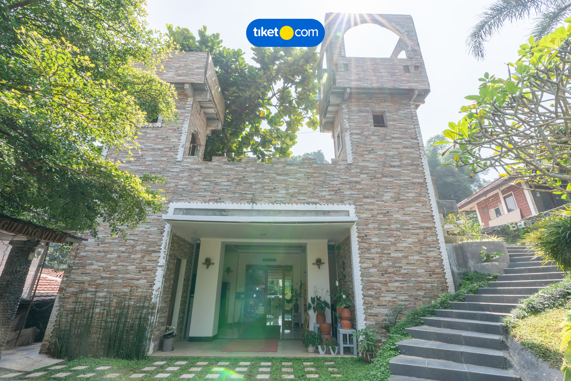 Exterior & Views 1, Bantal Guling Villa Lembang, Bandung