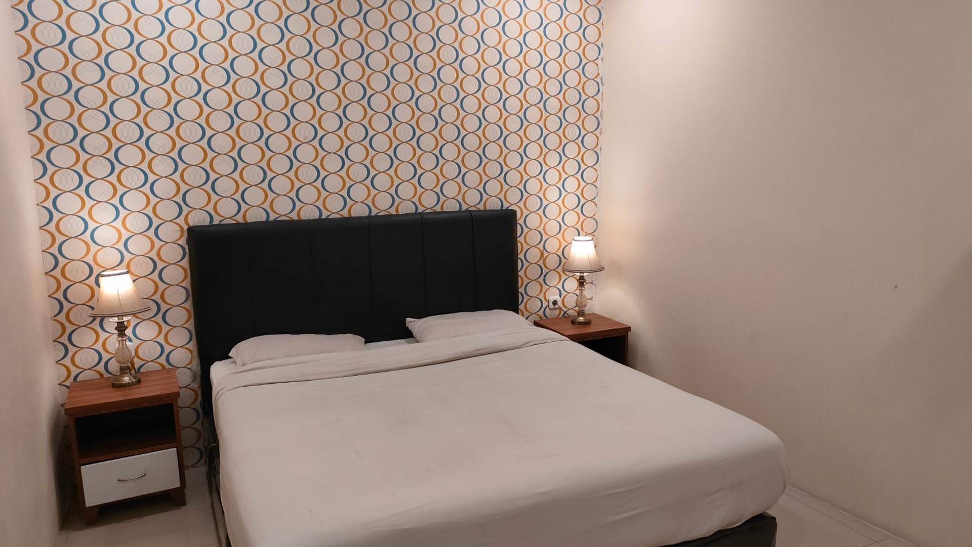 Kamar Deluks Queen