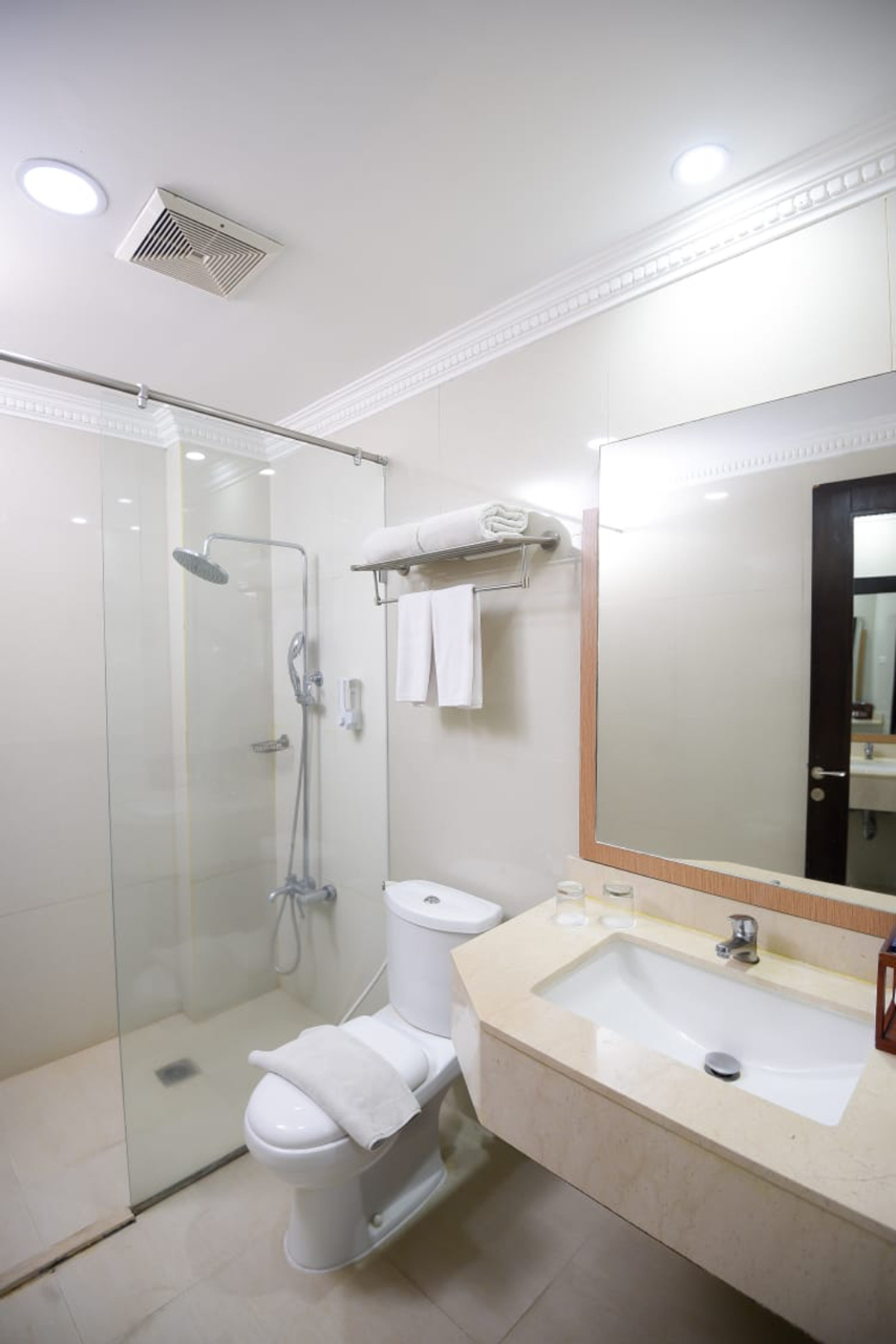 Bathroom 3