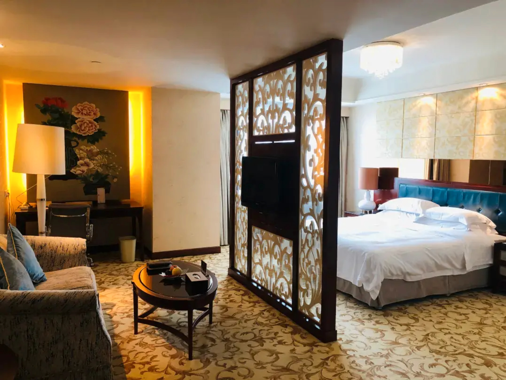 Queen Suite