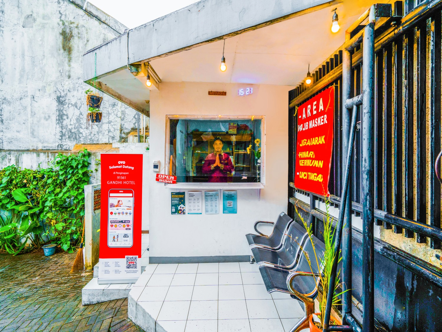 OYO 91561 Gandhi Hotel, Bandung