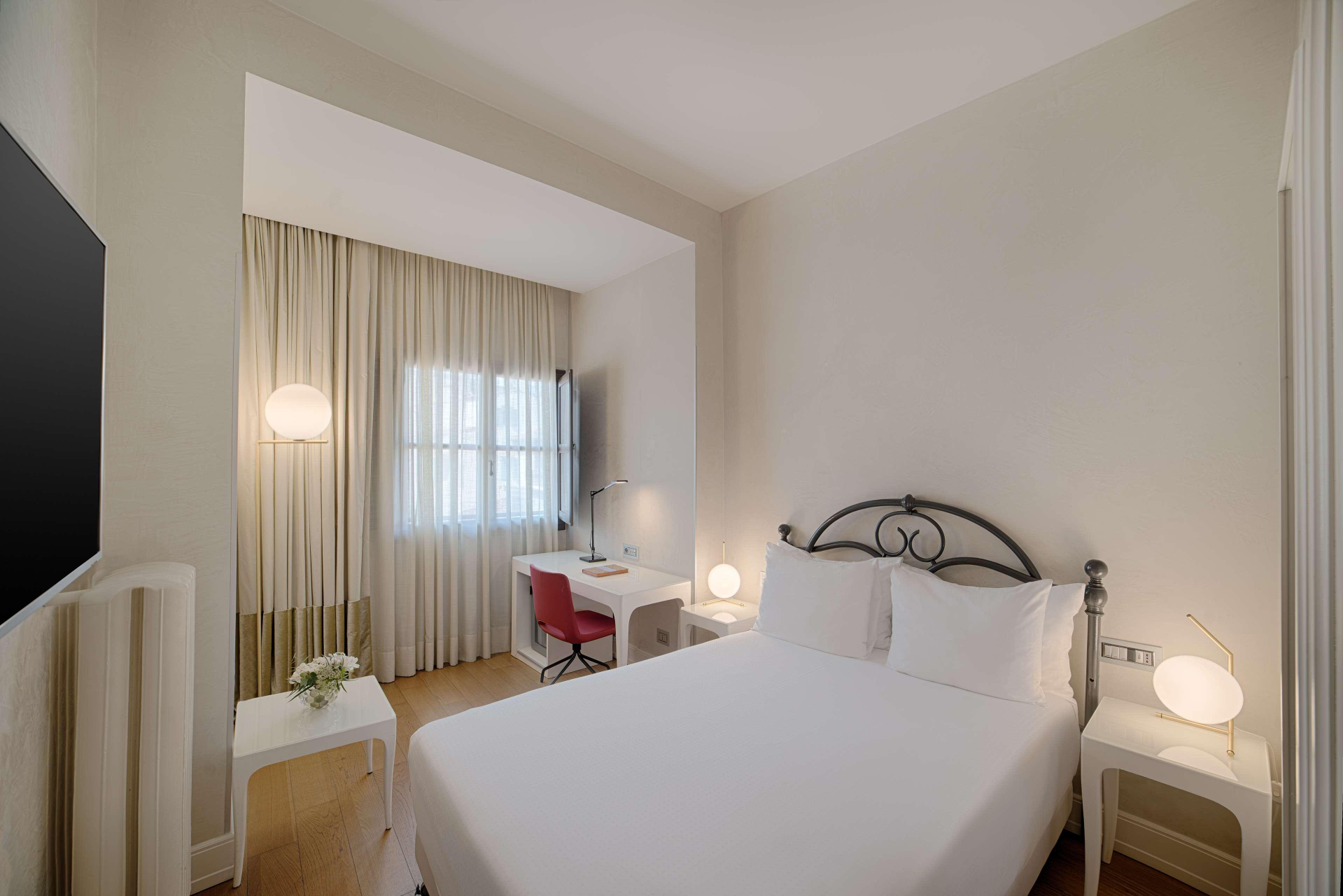 Room 7