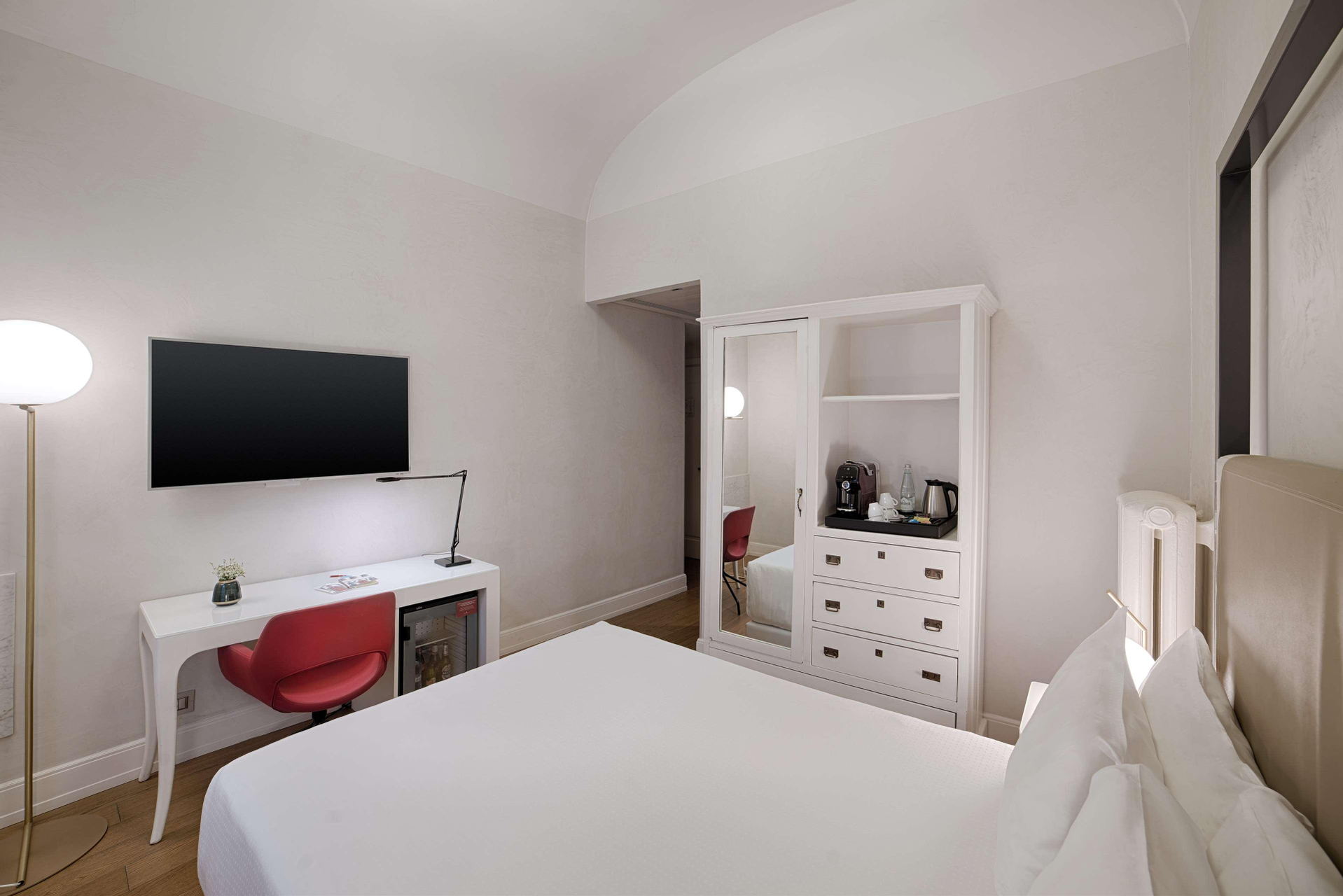 Room 10