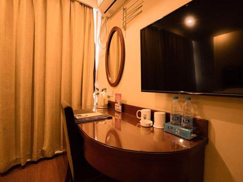 Room 2