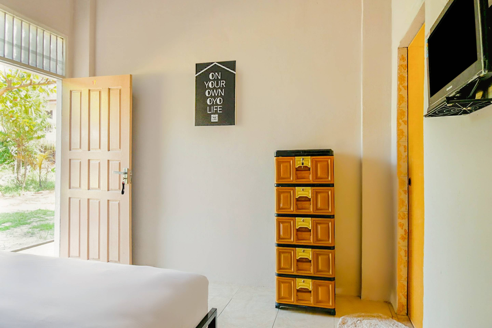 Room 6
