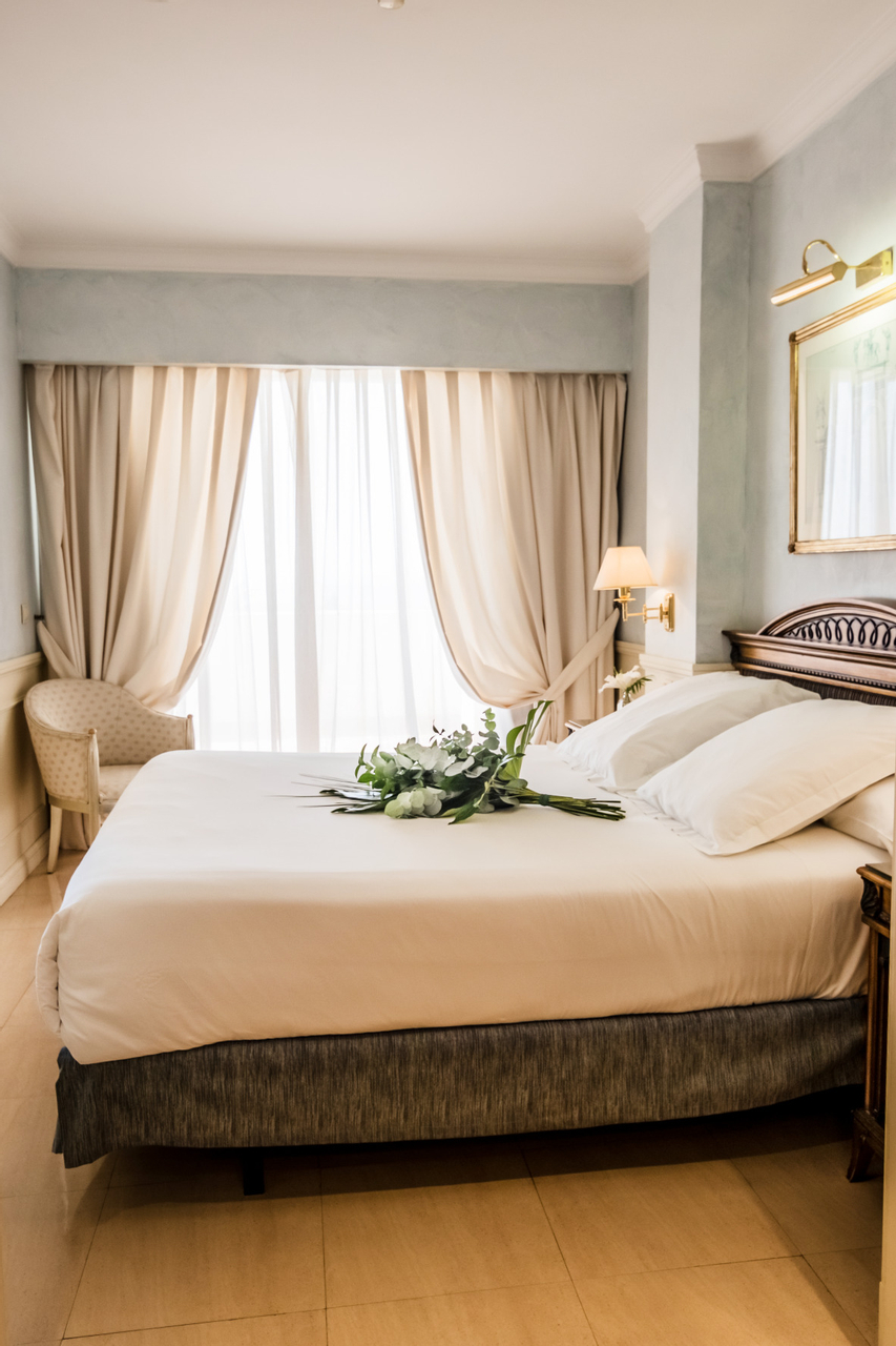 Other Executive Suite or Other Beds