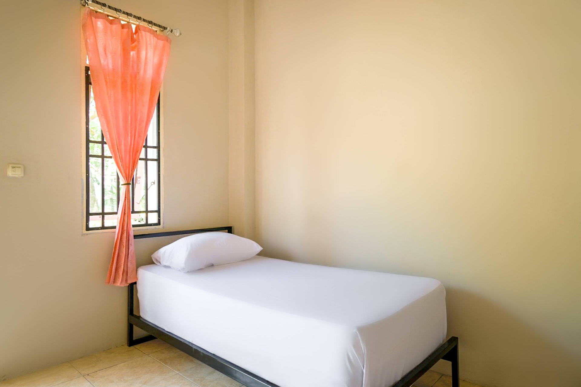 Kamar Deluks Single